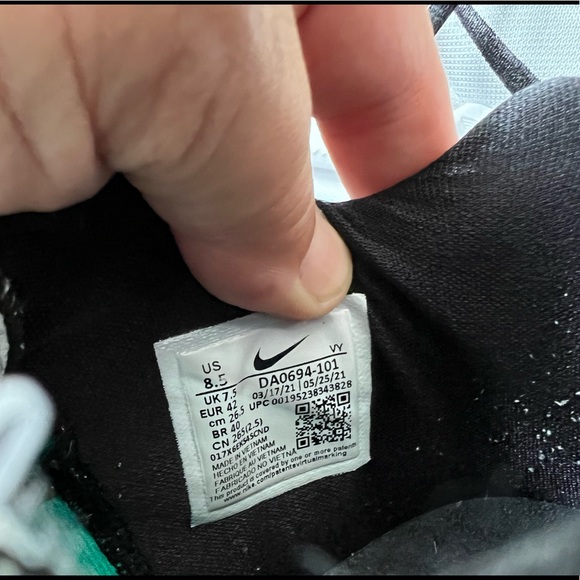 Nike Zoom Freak 3 - white/black/clear emerald - Men’s Basketball Shoe - Picture 5 of 9